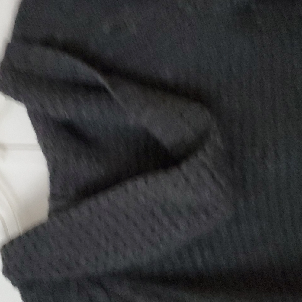 Sweater - Picture 3 of 4